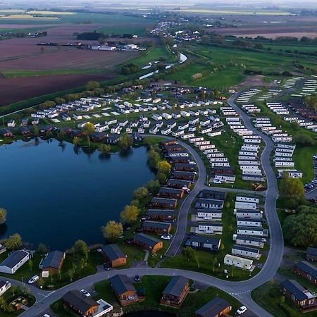 Tattershall Lakes Country Park Dogdyke Exterior photo